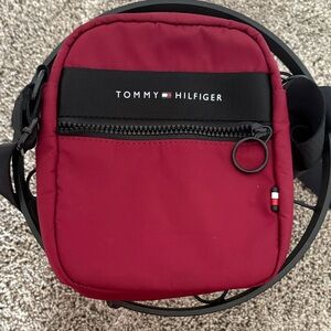 Tommy Hilfiger crossbody bag